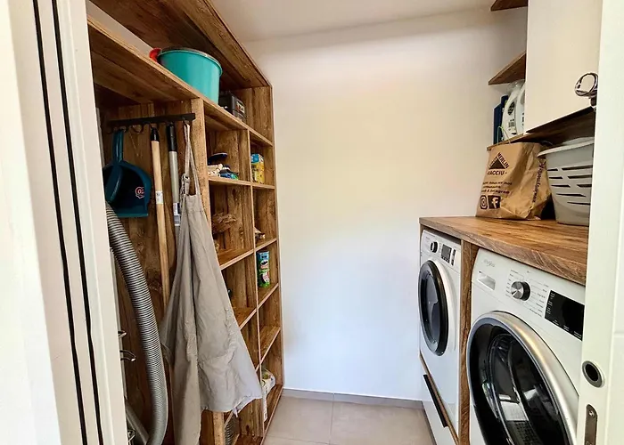 Casamea - Familiale, Piscine, 15 Min Ajaccio * Alata