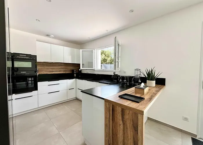 Villa Casamea - Familiale, Piscine, 15 Min Ajaccio Alata